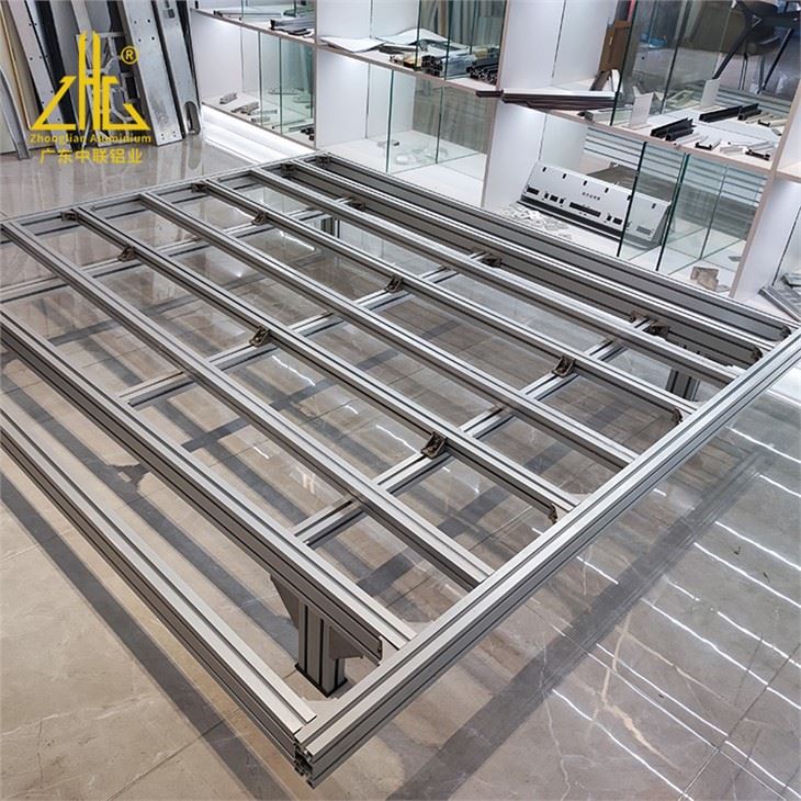 Rama łóżka z profilu aluminiowego